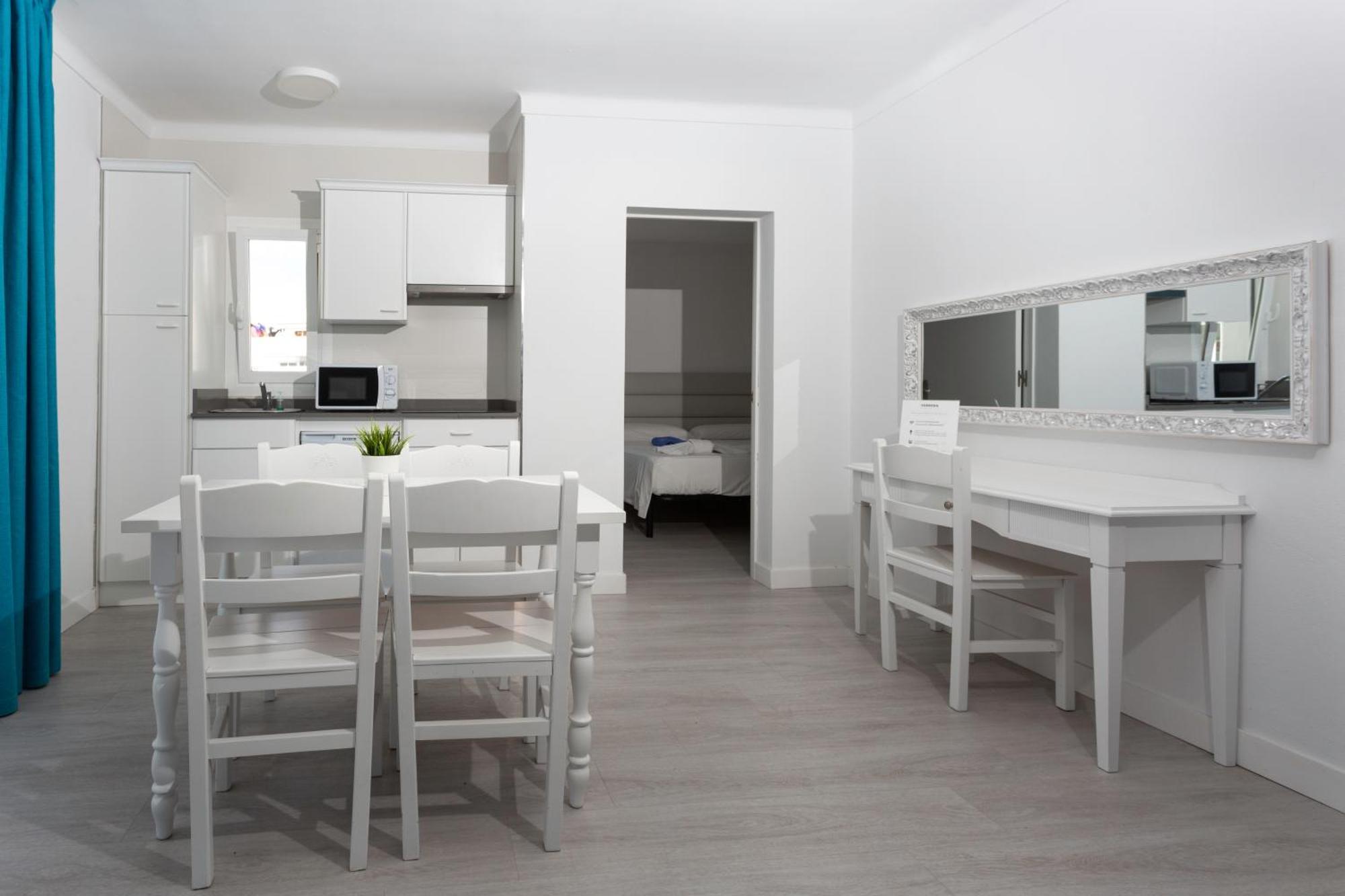 Ferrera Suites Cala Ferrera  Εξωτερικό φωτογραφία